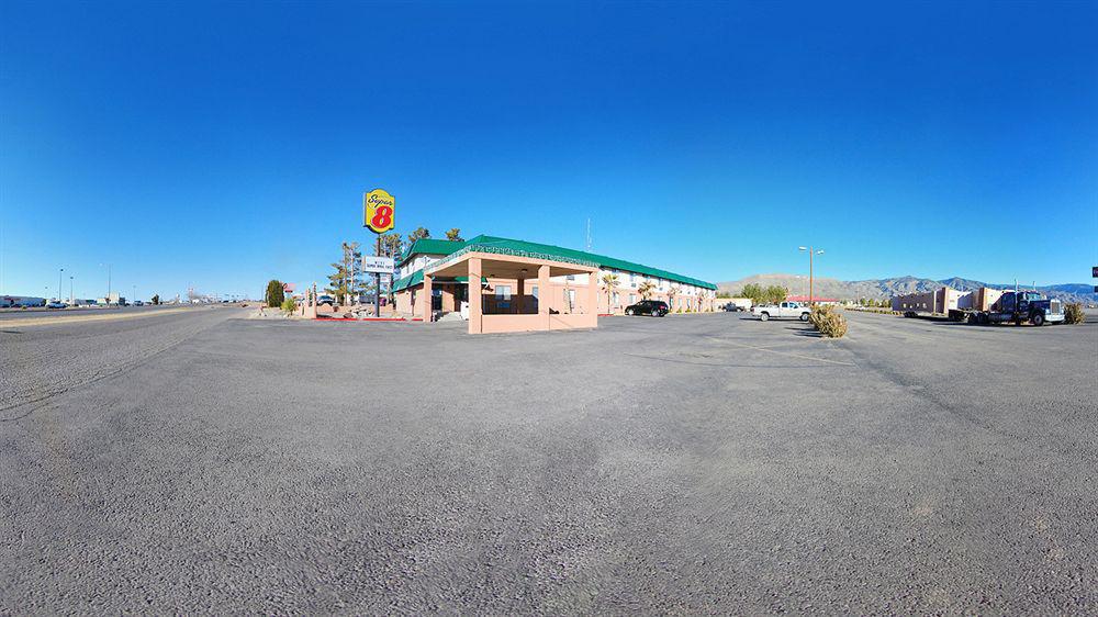 Super 8 By Wyndham Alamogordo - White Sands المظهر الخارجي الصورة